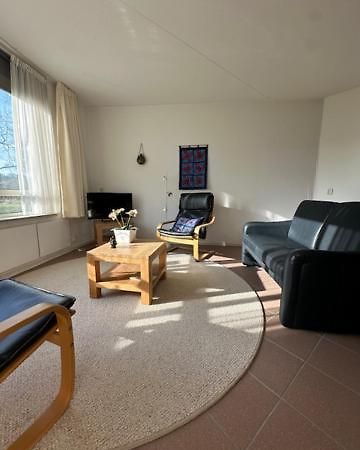 Libra 19 Appartement Nes  Buitenkant foto